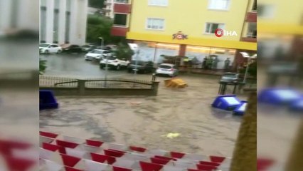 Bilecik'i sağanak yağmur ve dolu vurdu