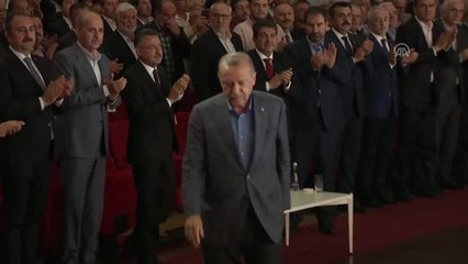 Erdoğan: "Mursi inandığı dava uğruna verdiği mücadele sırasında hayatını kaybeden bir şehittir"