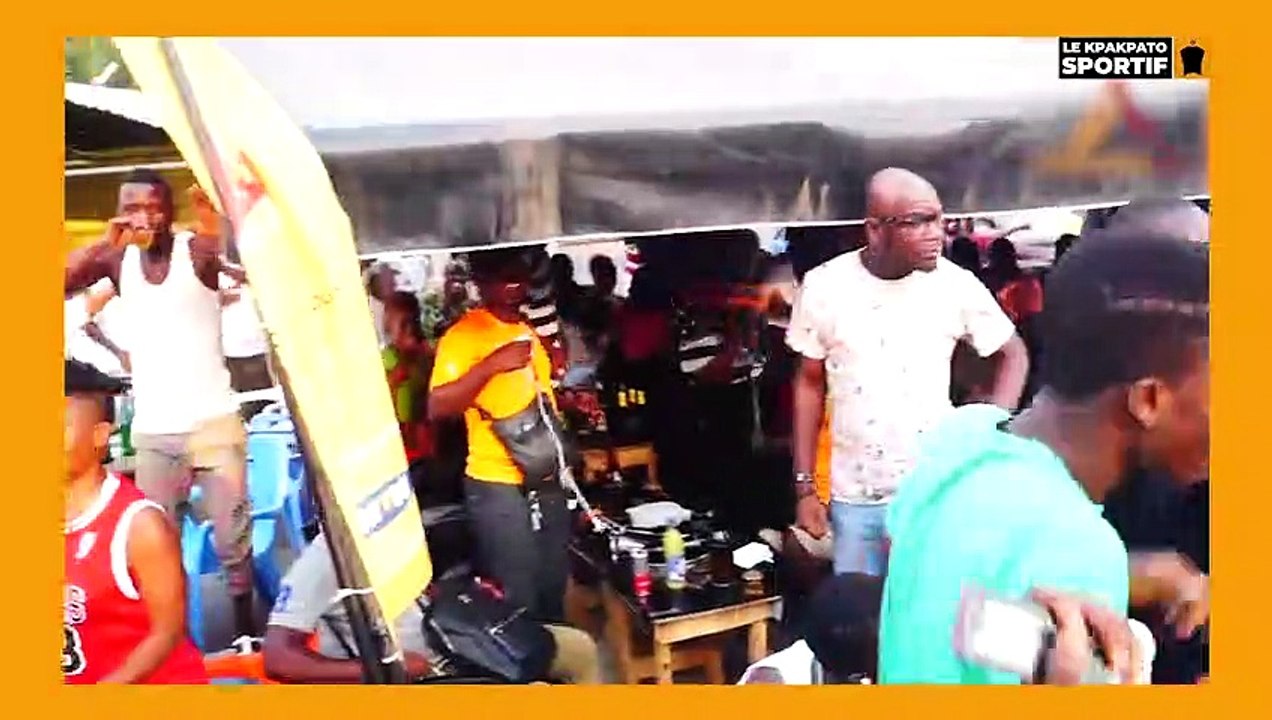 Mémoire d'éléphant avec l’humoriste Joel