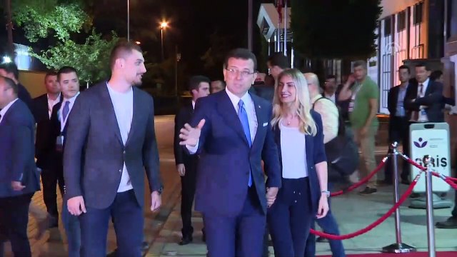 İmamoğlu, Lütfü Kırdar Kongre Merkezi'nden ayrıldı - İSTANBUL