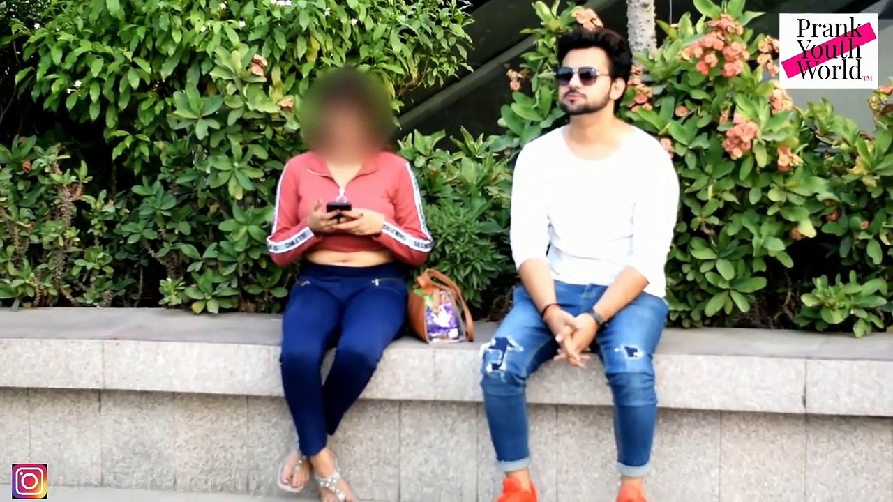 Kissing Prank India 2019 -- Pranks In India -- Kiss Prank 2019 -- Harsh Chaudhary