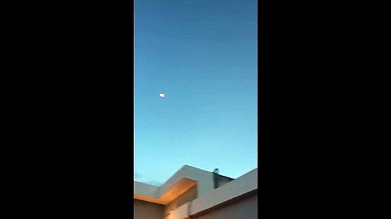 UFO over Puerto Rico June 2019 amazing footage Crazy