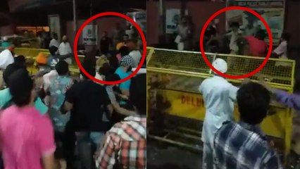 Mukherjee Nagar : Delhi Police को Sikh Community ने दौड़ा दौड़ाकर पीटा, VIRAL VIDEO | वनइंडिया हिंदी