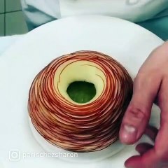 Amazing desserts made by the best pastry chef in Paris  credit: instagram@parischezsharon