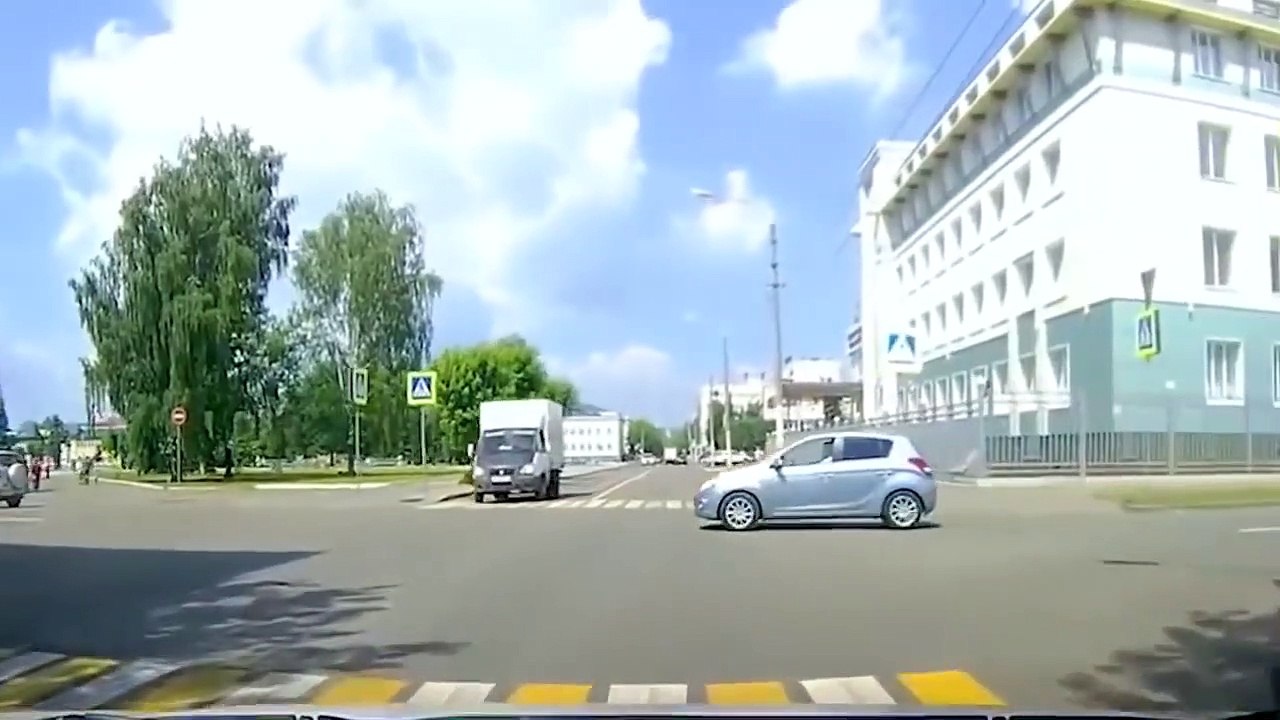 How To Not Drive Your Car On Road 2019 part 2