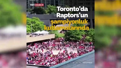 Toronto'da şampiyonluk kutlamalarında silah sesleri