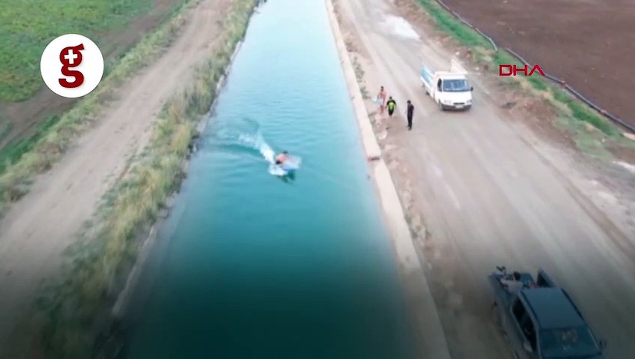 Sulama kanalında sörf yaptılar