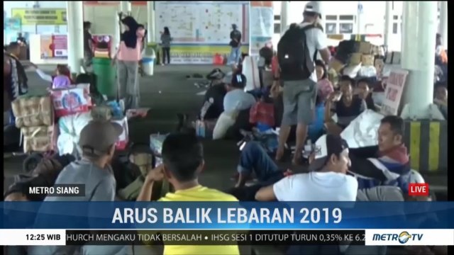 Pelabuhan Soekarno Hatta Makassar Masih Dipadati Pemudik