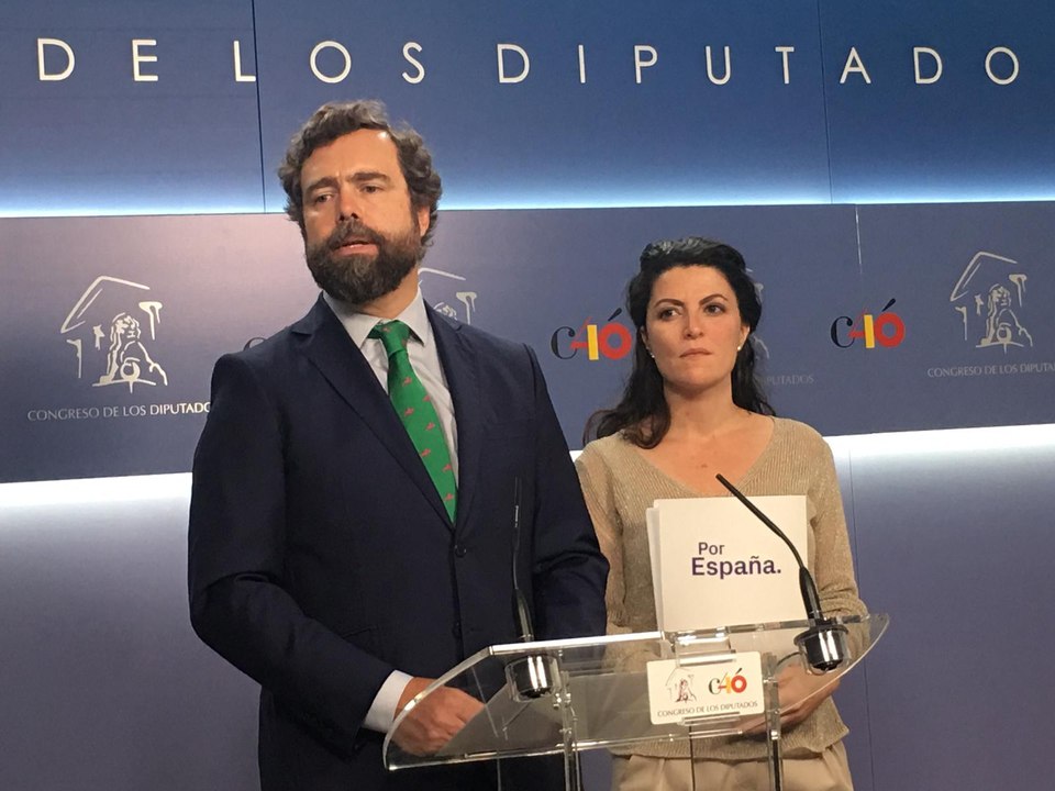 Tertulia de Federico: ¿Qué pretende Vox suspendiendo las negociaciones con el PP?