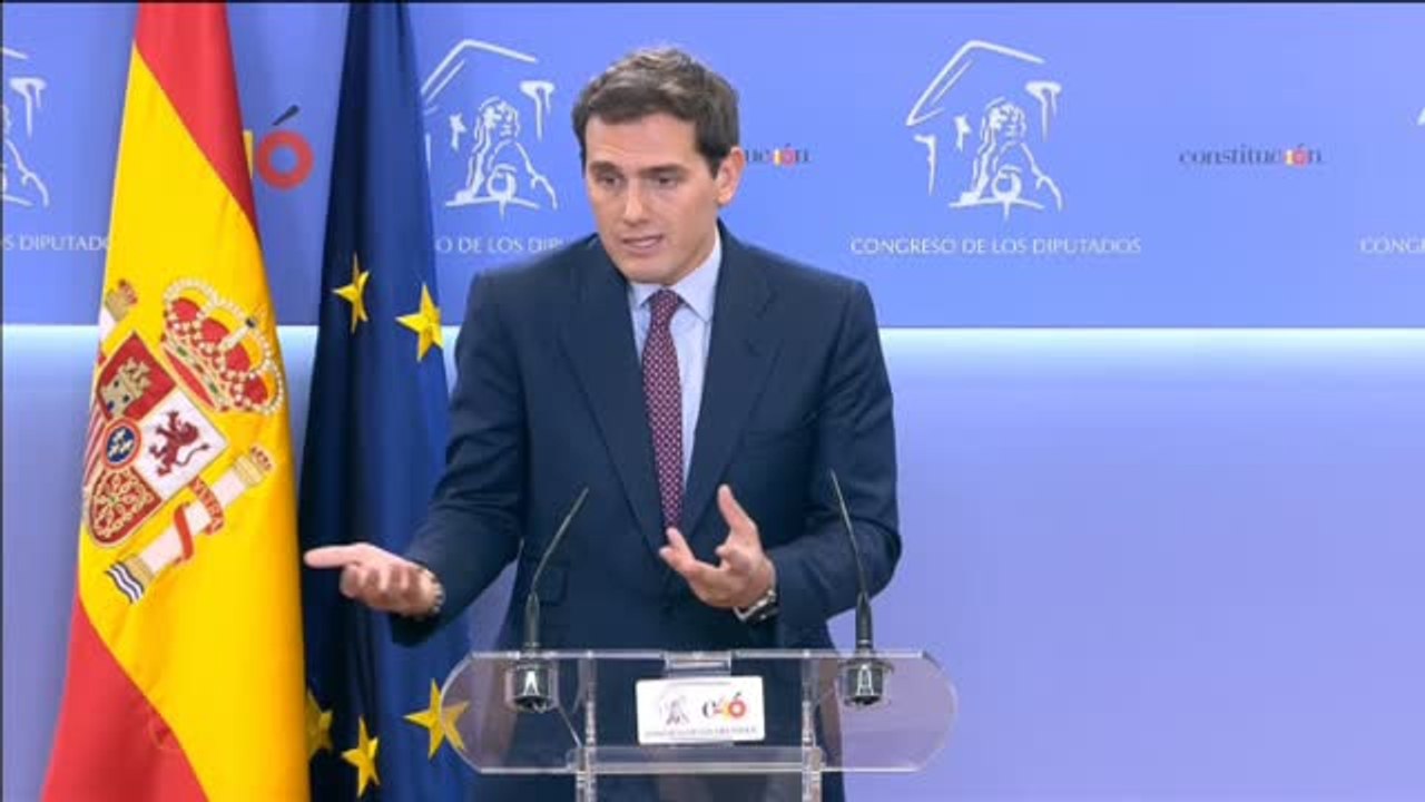 Rivera tras el encuentro con Sánchez: "Estamos en la oposición y no apoyaremos esta investidura"