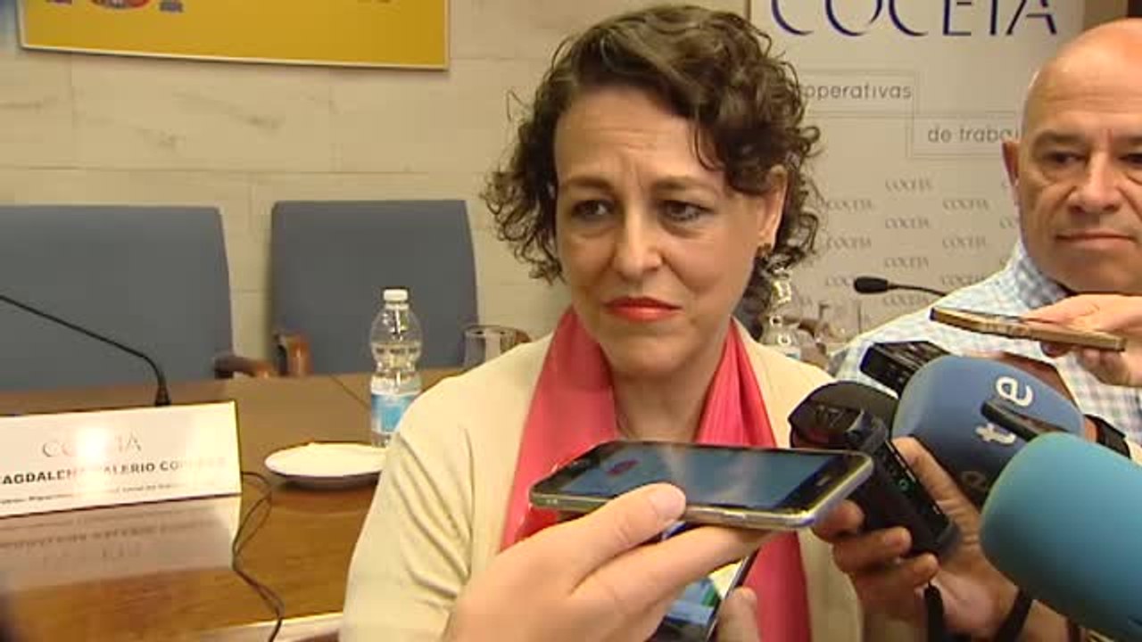 Magdalena Valerio: "Quien tendrá que decidir quién forma parte de su Gobierno es Pedro Sánchez"