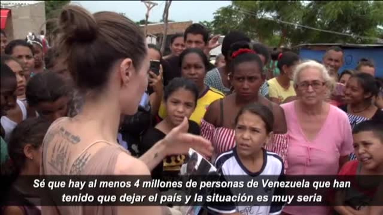 Angelina Jolie visita campos de refugiados en la frontera de Colombia con Venezuela