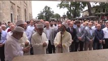 Mursi için Bursa Ulu Camii'nde gıyabi cenaze namazı kılındı