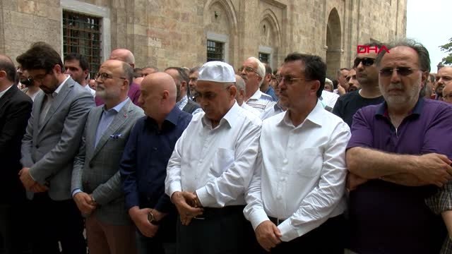 BURSA MUHAMMED MURSİ İÇİN BURSA'DA GIYABİ CENAZE NAMAZI KILINDI