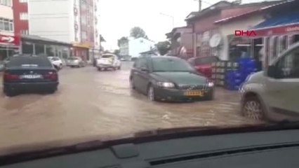 SİVAS Kangal'da sağanak, hayatı olumsuz etkiledi