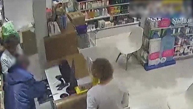 Un detenido por atracar con navaja cinco farmacias de Barcelona en cuatro días