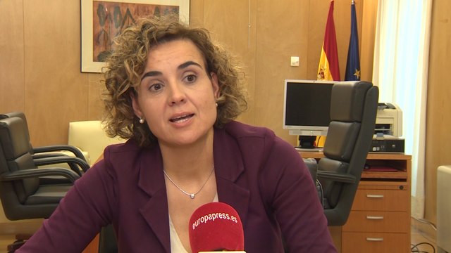 Montserrat acusa a Sánchez de devorar al PSOE