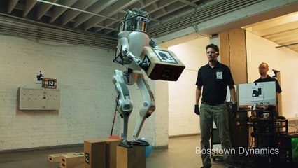 New Robots Now Fight Back - Los nuevos robots ahora se defienden