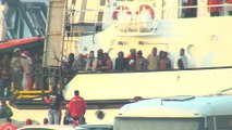 El Open Arms llega a Cádiz con todos los migrantes en buen estado