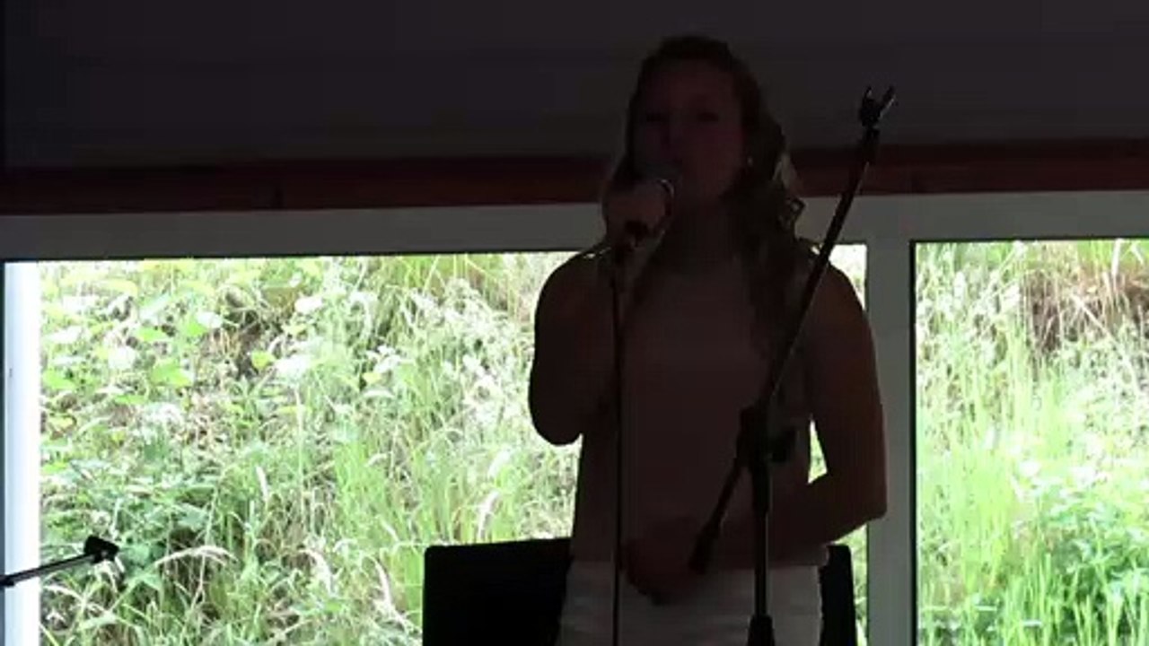 "Mistral gagnant" repris par une élève de 1ère du lycée Jeanne d'Arc