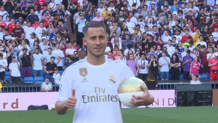 Eden Hazard pisa el césped del Bernabéu como jugador del Real Madrid