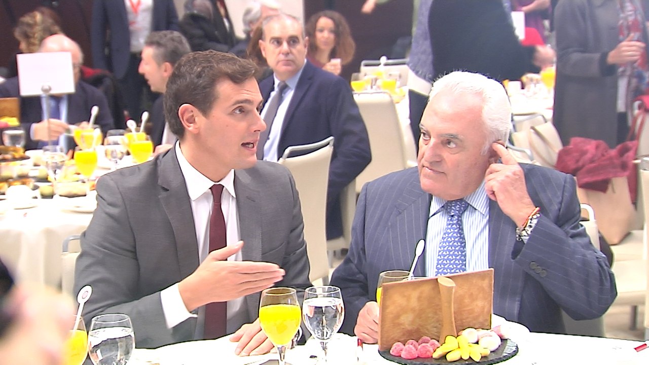 Desayuno informativo de Albert Rivera