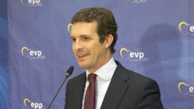 Casado pide dejar claro el rechazo a la acreditación de Junqueras y Puigdemont