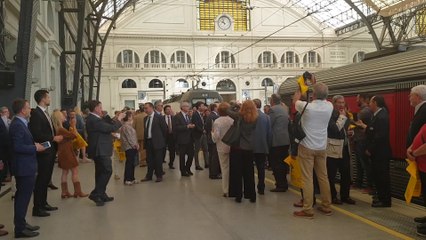 Ábalos viaja en el Catalan Talgo