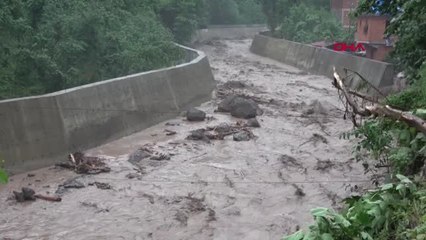 TRABZON'DA HES BORUSU PATLADI 2 KAYIP, 1 YARALI, MAHSUR KALANLAR VAR -AKTUEL