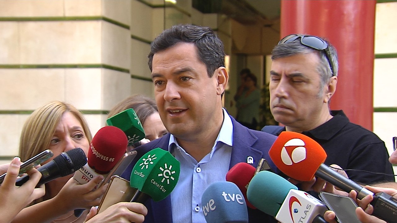 Moreno apuesta por "repetir" en ayuntamientos el pacto andaluz