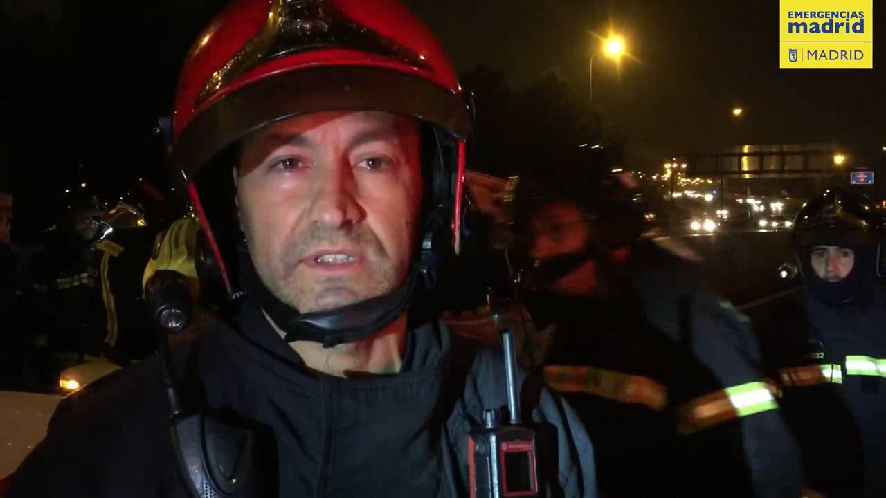 Bomberos y SAMUR explican intervención en accidente
