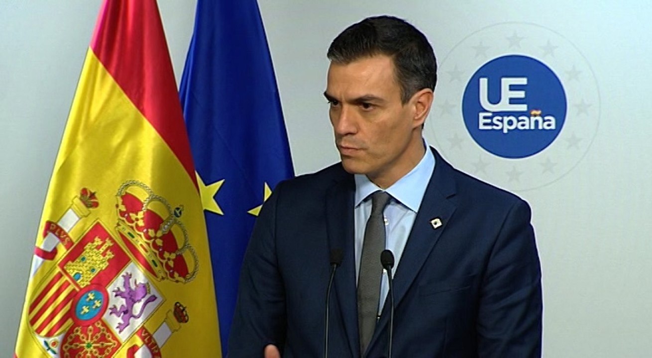 Sánchez dice que hablará de servicios públicos si Torra habla de autodeterminación