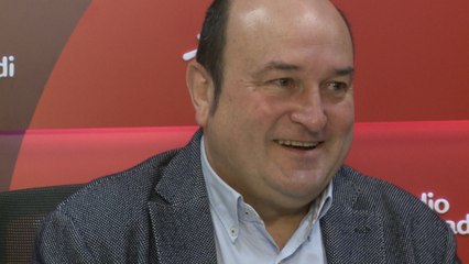 PNV pide "pasarelas de diálogo" a los soberanistas catalanes
