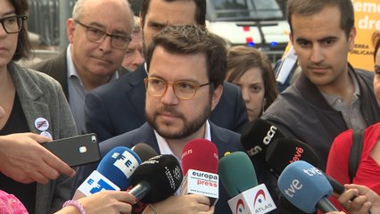 Aragonès considera un "error" que Sánchez no se reúna con Torra