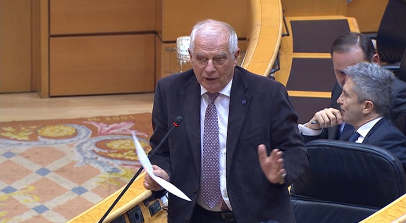 Borrell destaca "intensos esfuerzos" para que el Madre Loreto fuese a Malta