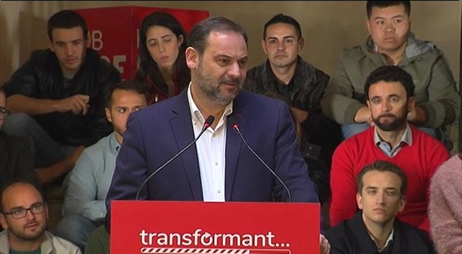 Ábalos: Atentar contra la labor que hacen CCAA es negar política social