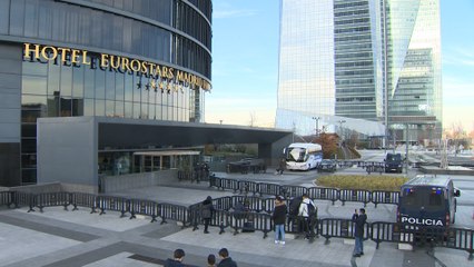 Dispositivo de seguridad del hotel donde se aloja el River Plate en Madrid