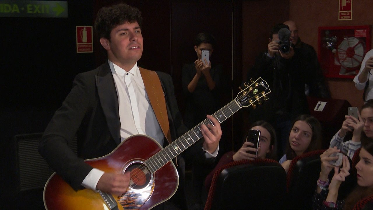 Alfred olvida a Amaia centrándose en '1016', su primer disco