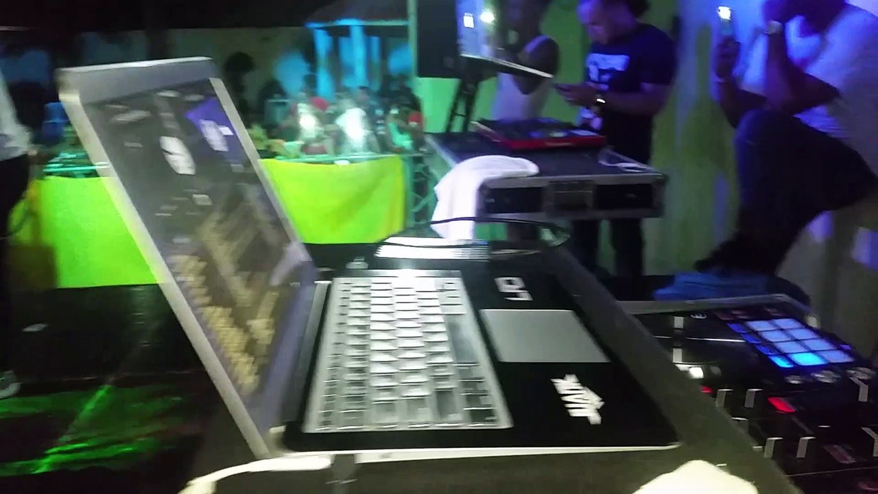 Diamondrd EN CONCIERTO