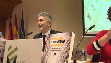 Video herunterladen: Marlaska en la presentación del libro 'Memorias del terrorismo en España'