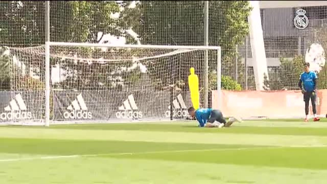 El Real Madrid entrena tras su victoria contra el Athletic Club