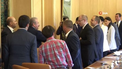 TBMM Başkanı Şentop, Kosovalı heyeti kabul etti