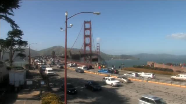 Miles de personas celebran en San Francisco el segundo aniversario de la legalización de la marihuana