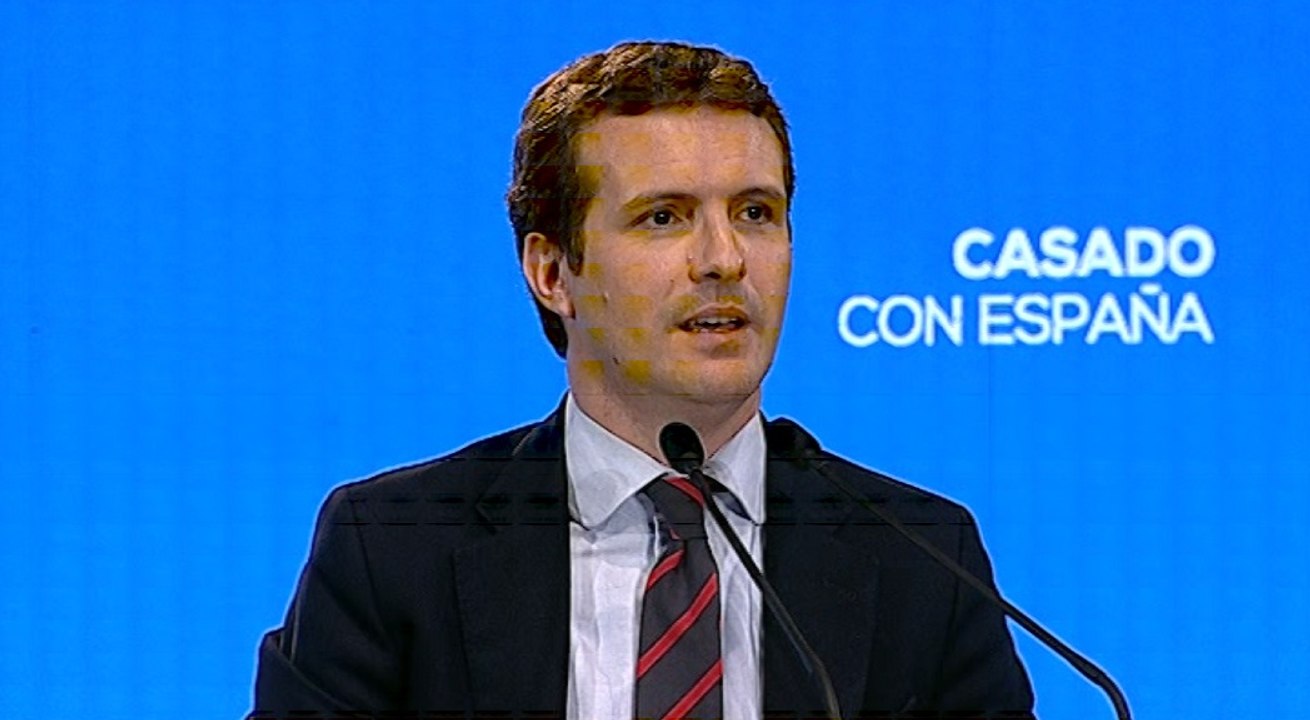 Casado sobre Sánchez: "Está en modo avión y le importa un bledo España"