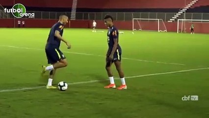 Richarlison, takım arkadaşına acımadı