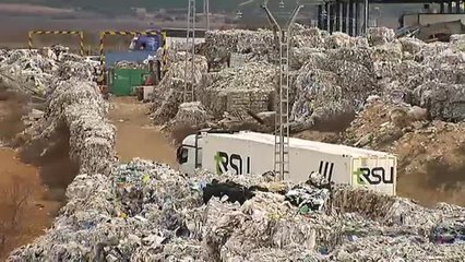 La Administración se hará cargo de la limpieza del vertedero ilegal de Utiel si la empresa no lo hace