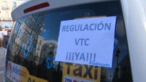 Unos 5.000 taxistas se manifiestan en Madrid