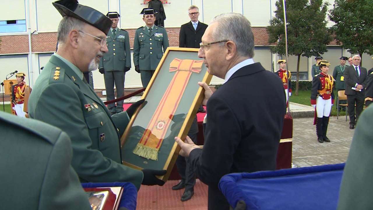 De Hidalgos entrega Cruz al Mérito al Colegio de Guardias Jóvenes