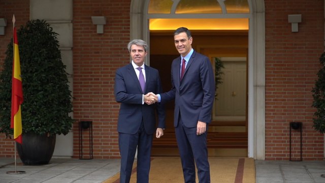 Sánchez recibe a Garrido en la Moncloa