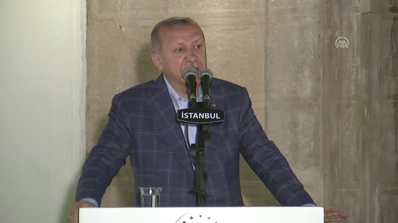 Erdoğan: "(Ekrem İmamoğlu) Beyefendi çıkmış diyor ki 'Ben burs vereceğim.' Siz bunu iptal...